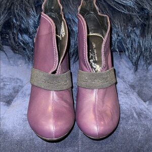 Jump Women's Stylish Plum Ankle Booties